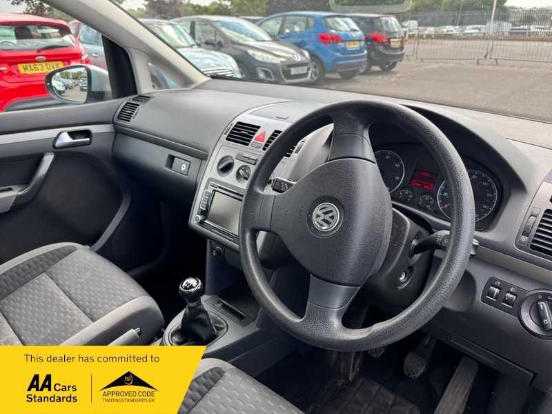 Volkswagen Touran Se Tdi 105 Silver #5