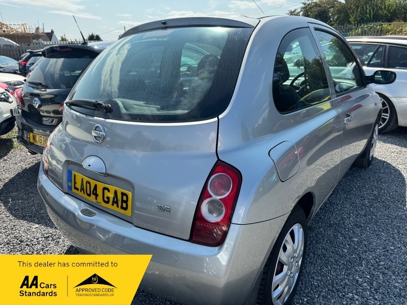 Nissan Micra Se Silver #3