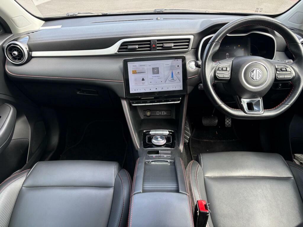 MG ZS 72.6Kwh Trophy Long Range Black #2