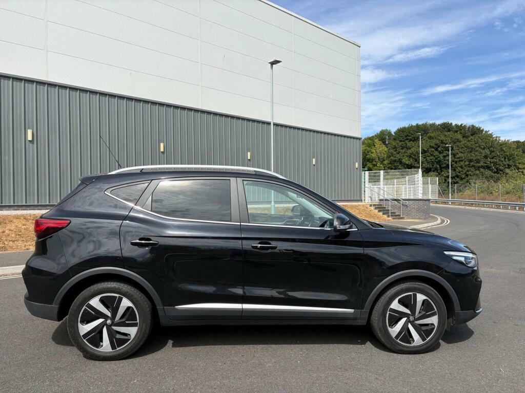MG ZS 72.6Kwh Trophy Long Range Black #6