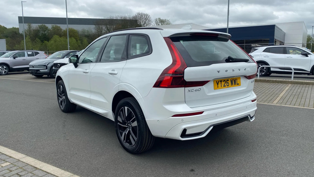Volvo XC60 2.0 B5 Mhev Plus Awd Euro 6 Ss YT26WWL #4
