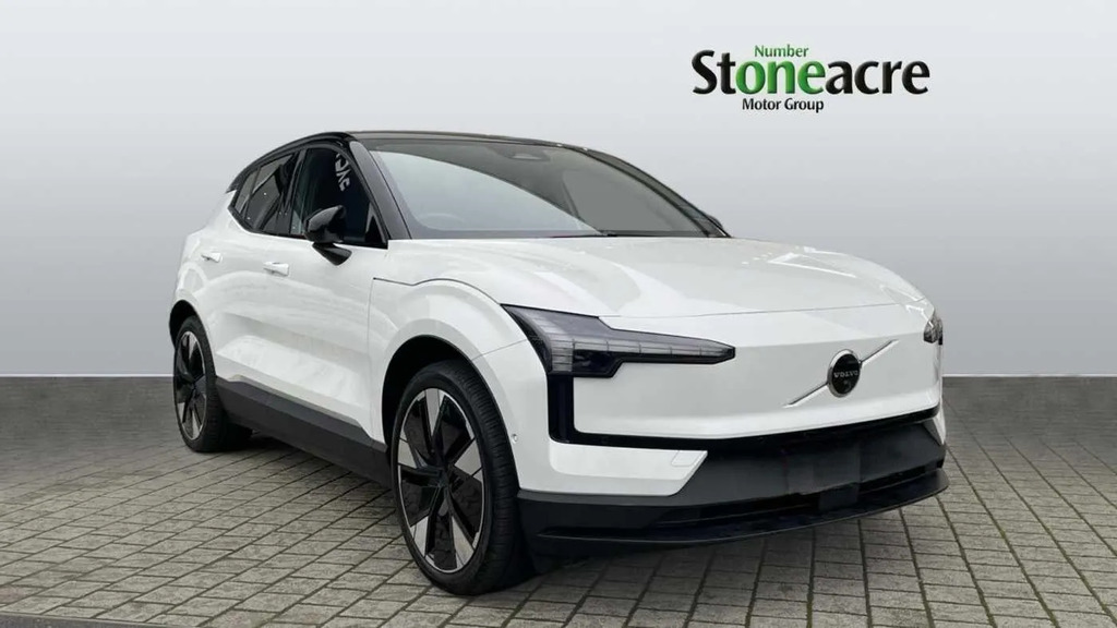 Volvo EX30 315Kw Twin Motor Performance Ultra 69Kwh YT26VCY