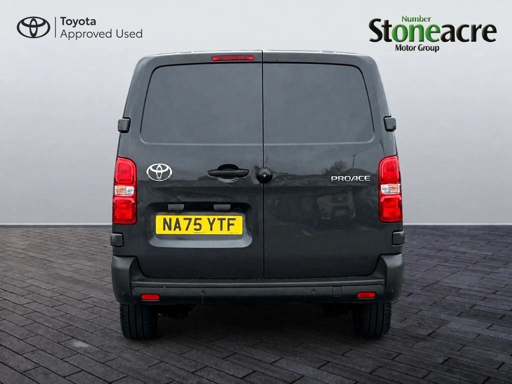 Toyota PROACE 2.0D Icon Premium Long Panel Van Lwb Euro 6 #4
