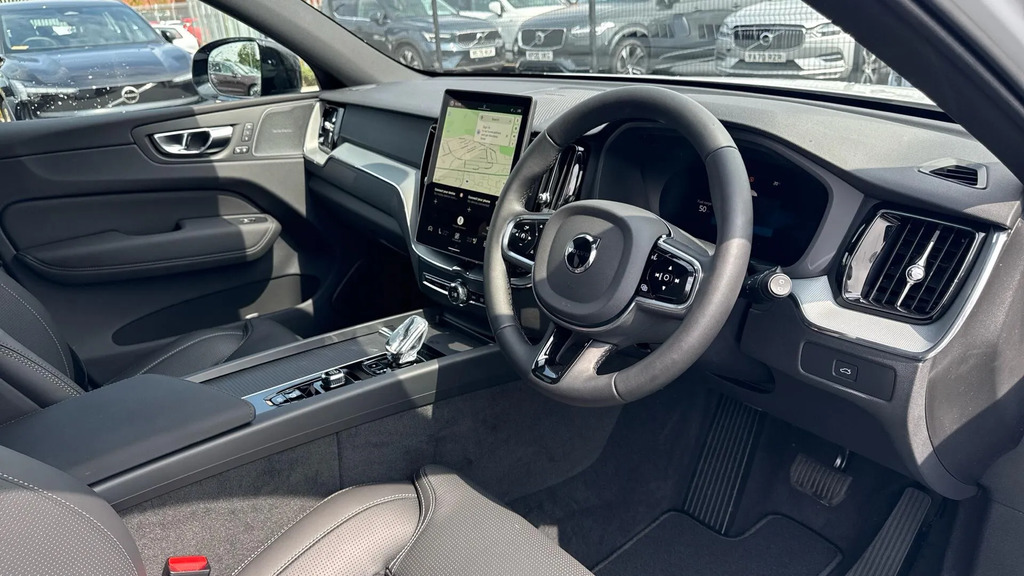 Volvo XC60 2.0 B5 Mhev Plus Pro Black Edition Awd Euro 6 NC26KXM  #4