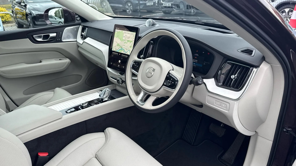 Volvo XC60 2.0 T8 18.8Kwh Ultra Bright Awd Euro 6 Ss NG26KLL #4