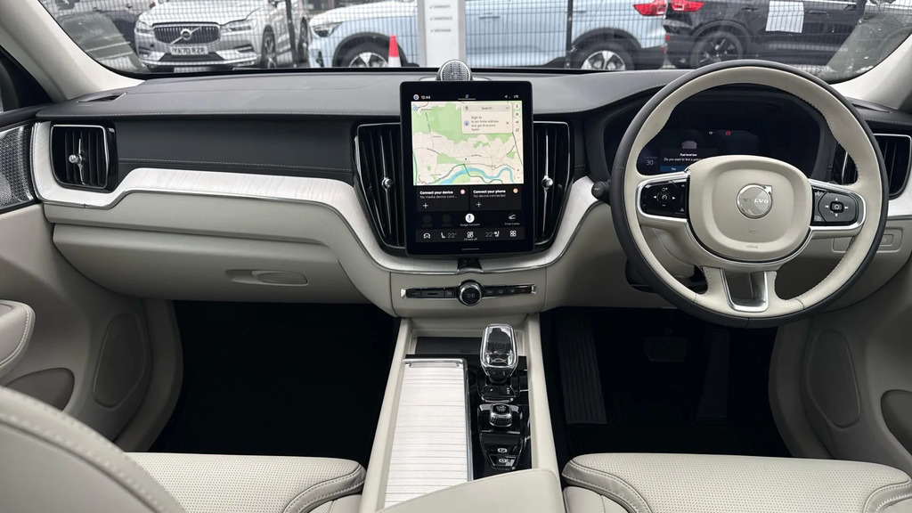 Volvo XC60 2.0 T8 18.8Kwh Ultra Bright Awd Euro 6 Ss NG26KLL #5