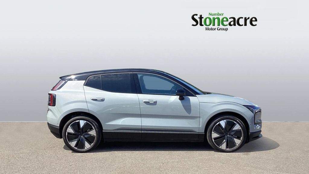 Volvo EX30 315Kw Twin Motor Performance Ultra 69Kwh LV24GLF #3