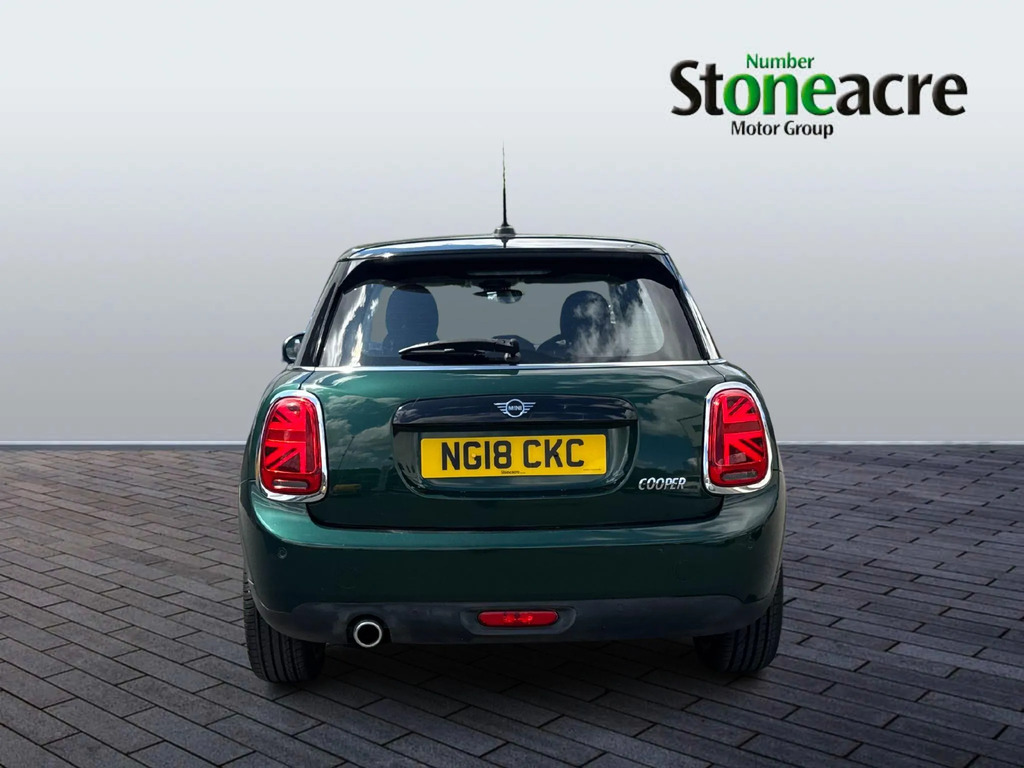 Mini Hatch 5-Door Hatch Cooper Green #6