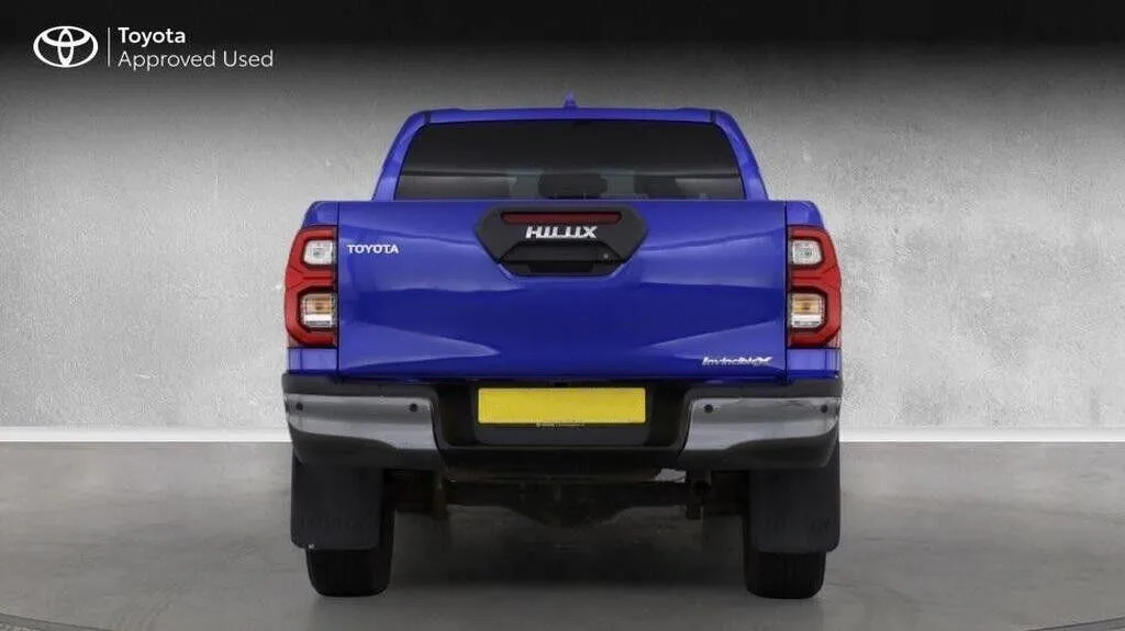 Toyota HILUX 2.8 D-4d Invincible-x Grey #4