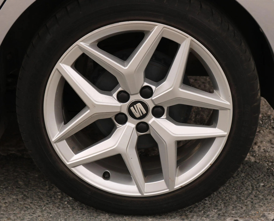 Seat Ibiza 1.0 Tsi Se White #8