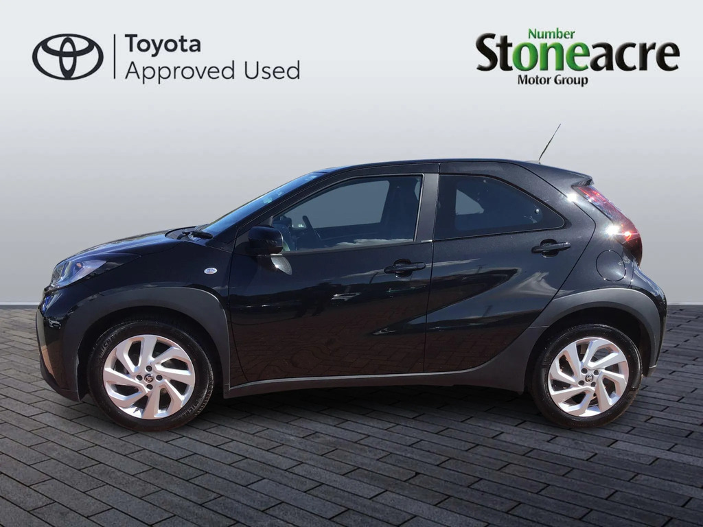 Toyota Aygo X Exclusive Auto Green #19