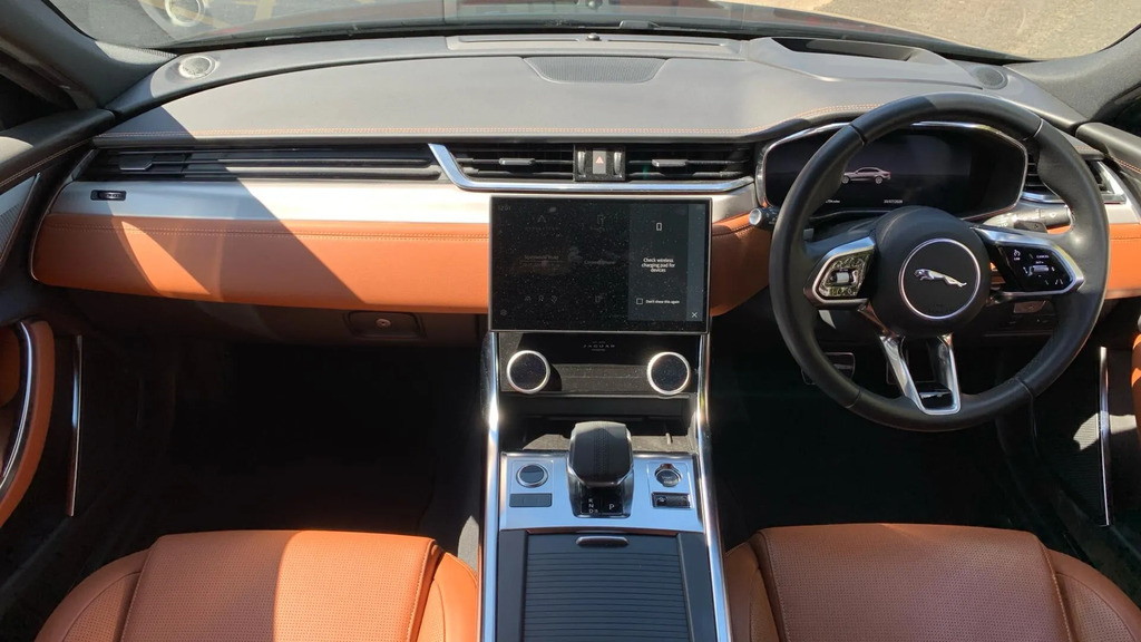 Jaguar XF 2.0 D200 Mhev R-dynamic Se Black Euro 6 Ss  #5