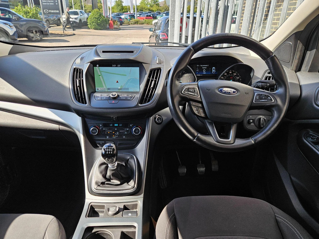 Ford Kuga 2.0 Tdci Titanium 2Wd  #12