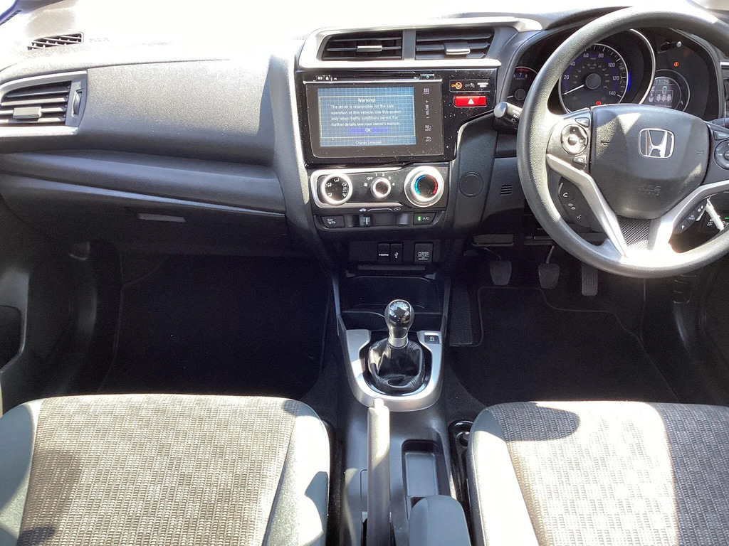 Honda Jazz Hatchback 1.3 I-vtec Se, Blue - Great Valu Blue #10