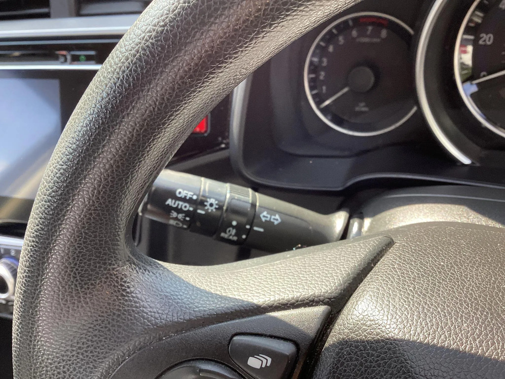 Honda Jazz Hatchback 1.3 I-vtec Se, Blue - Great Valu Blue #19