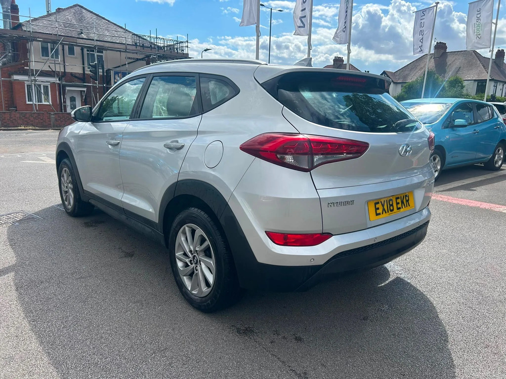 Hyundai Tucson 1.6 Gdi Blue Drive Se Nav Euro 6 Ss EX18EKR #4