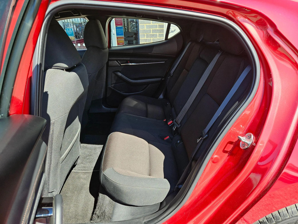 Mazda 3 Saloon 2.0 180Ps Gt Sport Stone Leather 0119 Red #18