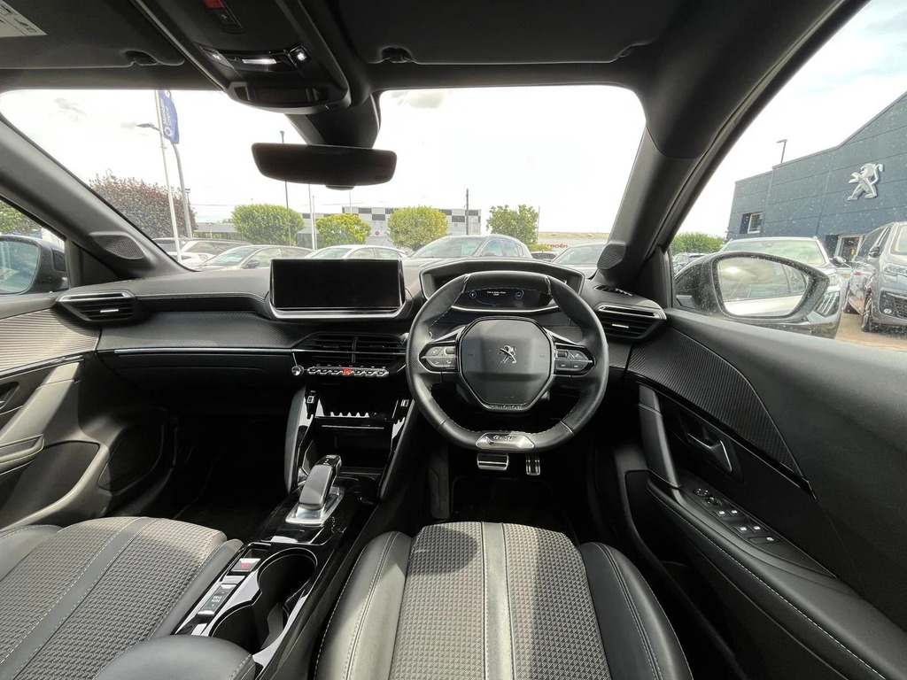 Peugeot e-208 Hatchback 50Kwh Gt 202272 Grey #18
