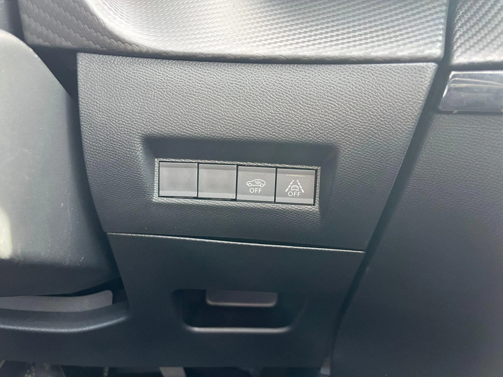 Peugeot e-208 Hatchback 50Kwh Gt 202272 Grey #33