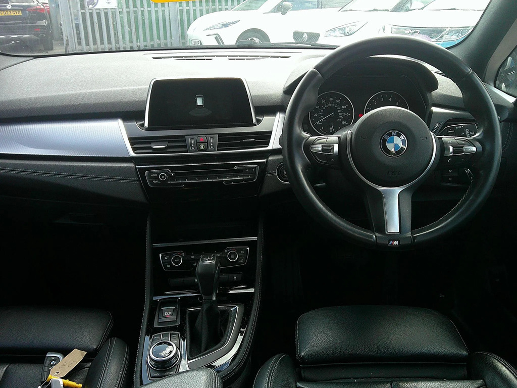 BMW 2 Series Gran Tourer 218I Luxury Blue #10
