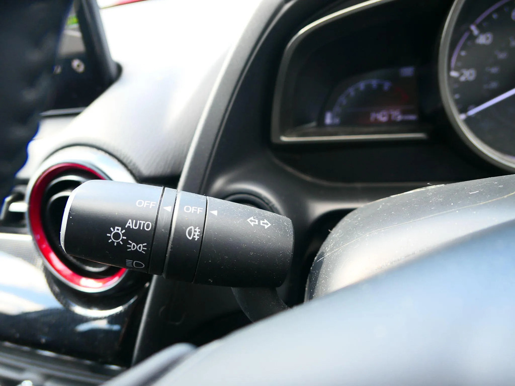 Mazda 2 1.5 Skyactiv-g Homura Aka Hatchback Aut Grey #18