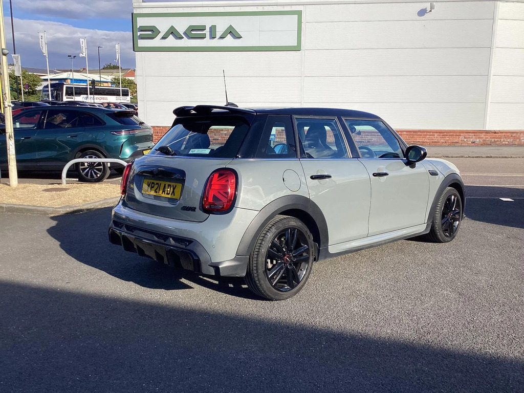 Mini Hatch 1.5 Cooper Sport #4