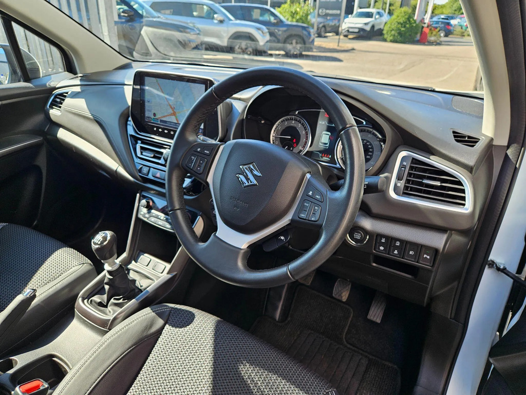 Suzuki S Cross 1.5 Hybrid Motion Ags Red #11