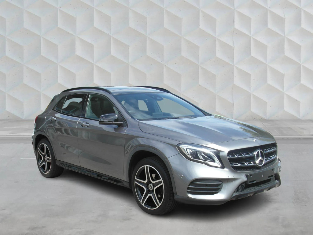 Mercedes-Benz GLA Class 1.6 Gla200 Amg Line Edition Plus 7G-dct Euro 6 R9COP