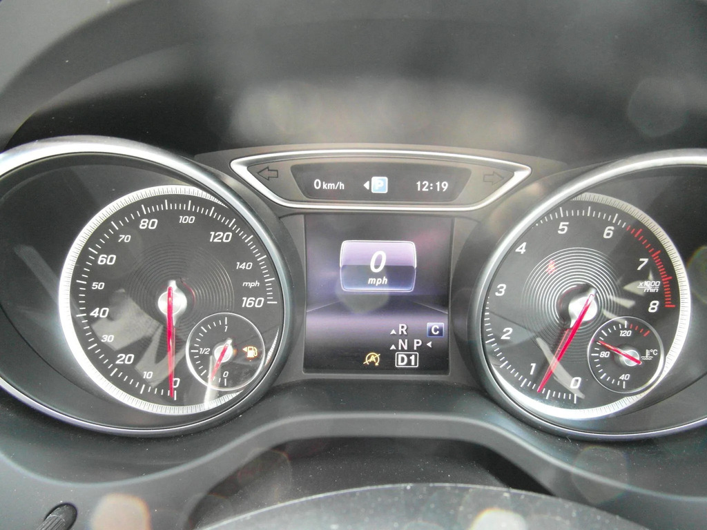 Mercedes-Benz GLA Class 1.6 Gla 180 Amg Line Edition 121 Bhp Black #17