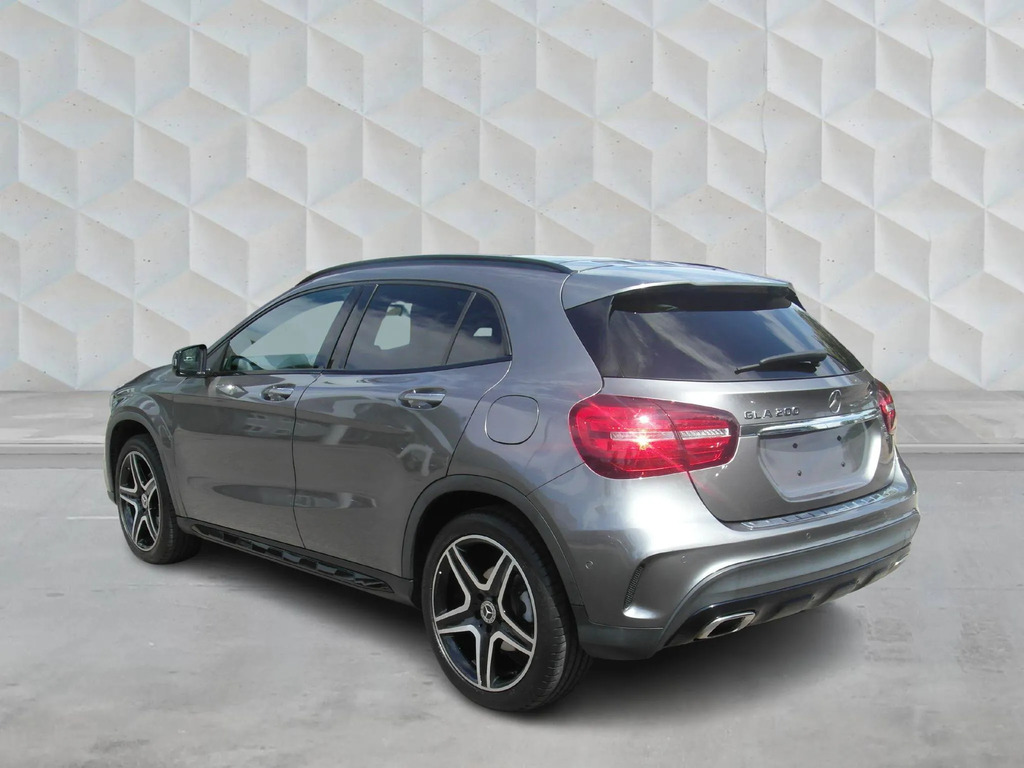 Mercedes-Benz GLA Class 1.6 Gla200 Amg Line Edition Plus 7G-dct Euro 6 R9COP #3
