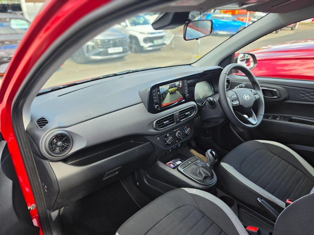 Hyundai I10 1.2 79 Premium Nav Green #10