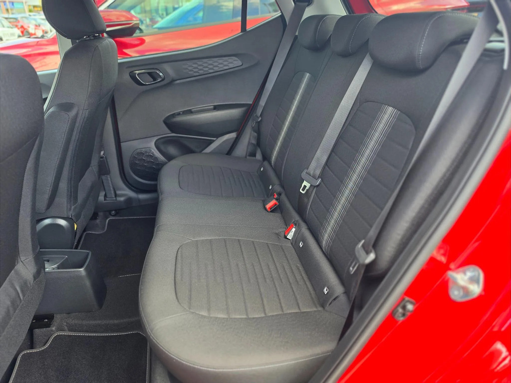 Hyundai I10 1.2 79 Premium Nav Green #13