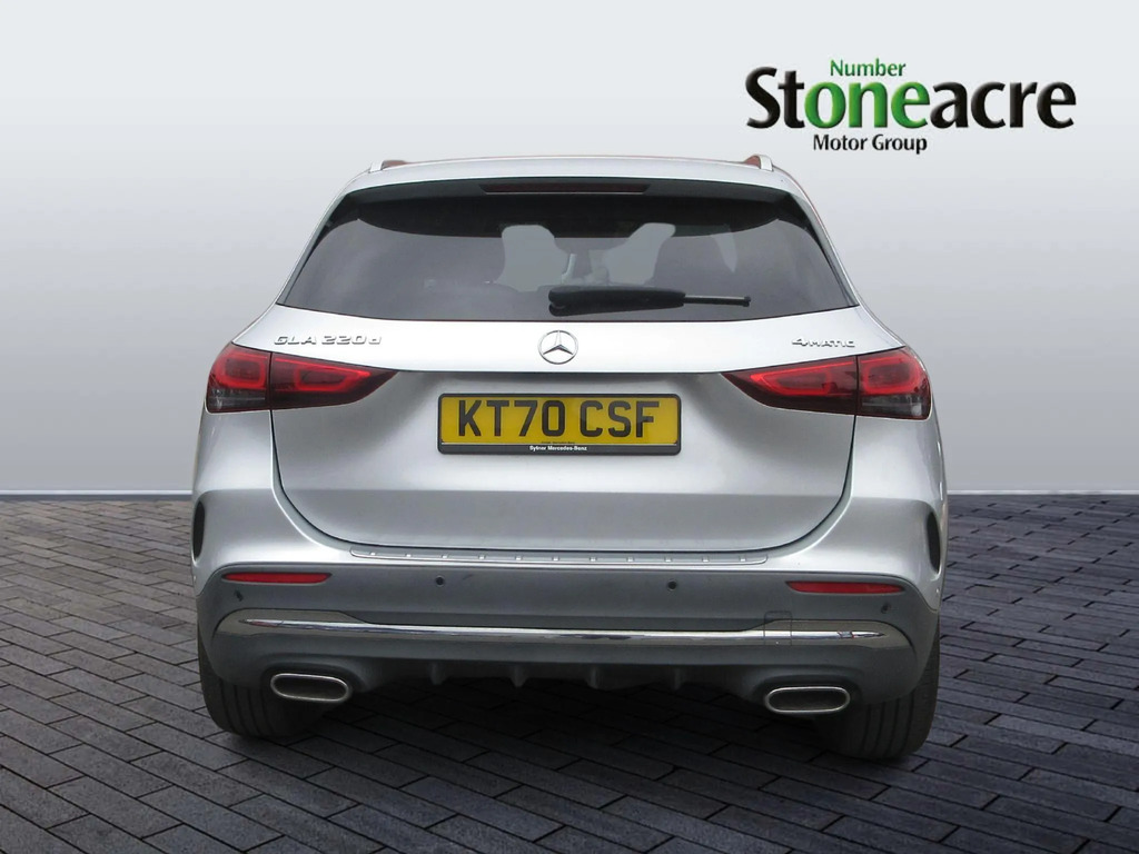Mercedes-Benz GLA Class 2.0 Gla220d Amg Line Premium Plus 8G-dct 4Matic Silver #6