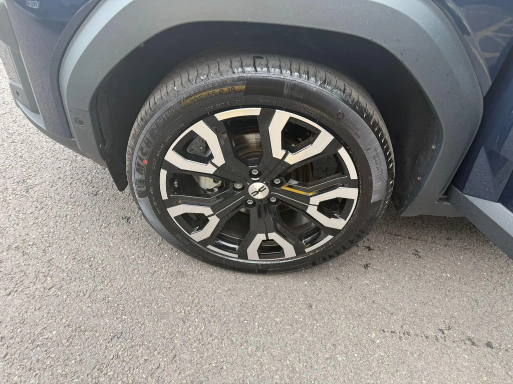 Dacia Bigster 1.8 Hybrid 155 Journey Blue #26