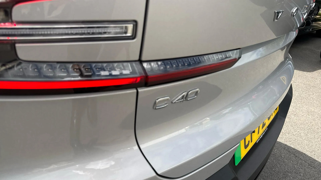 Volvo C40 Recharge Plus, Twin Motor, Black #38