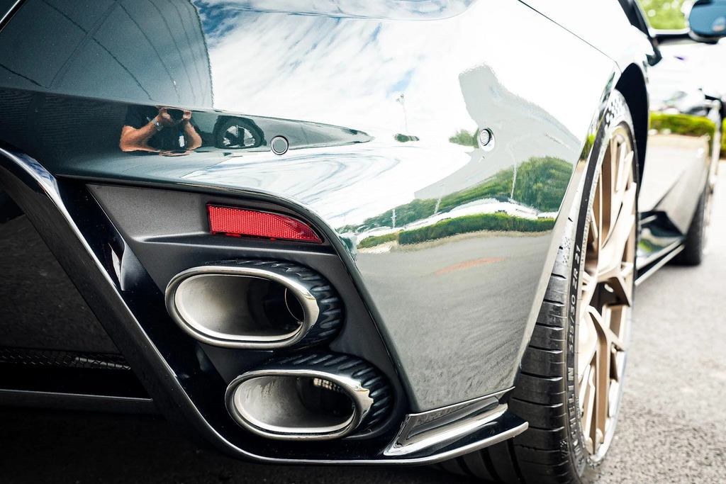 Aston Martin DB12 Volante 4.0L V8 Volante Brown #31
