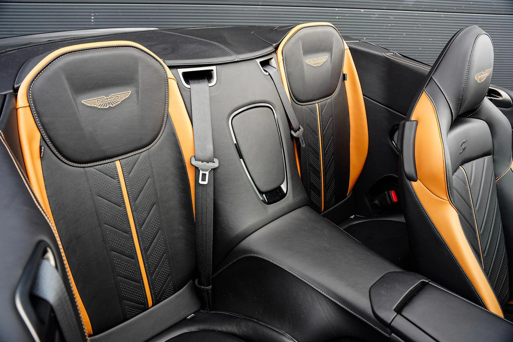 Aston Martin DB12 Volante 4.0L V8 Volante Brown #17