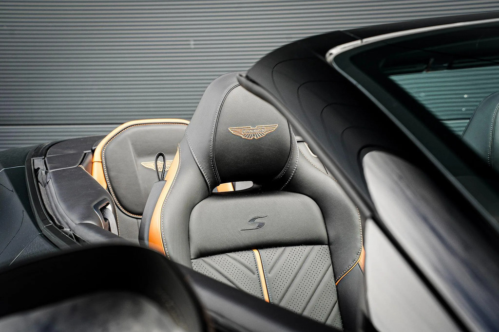 Aston Martin DB12 Volante 4.0L V8 Volante Brown #18