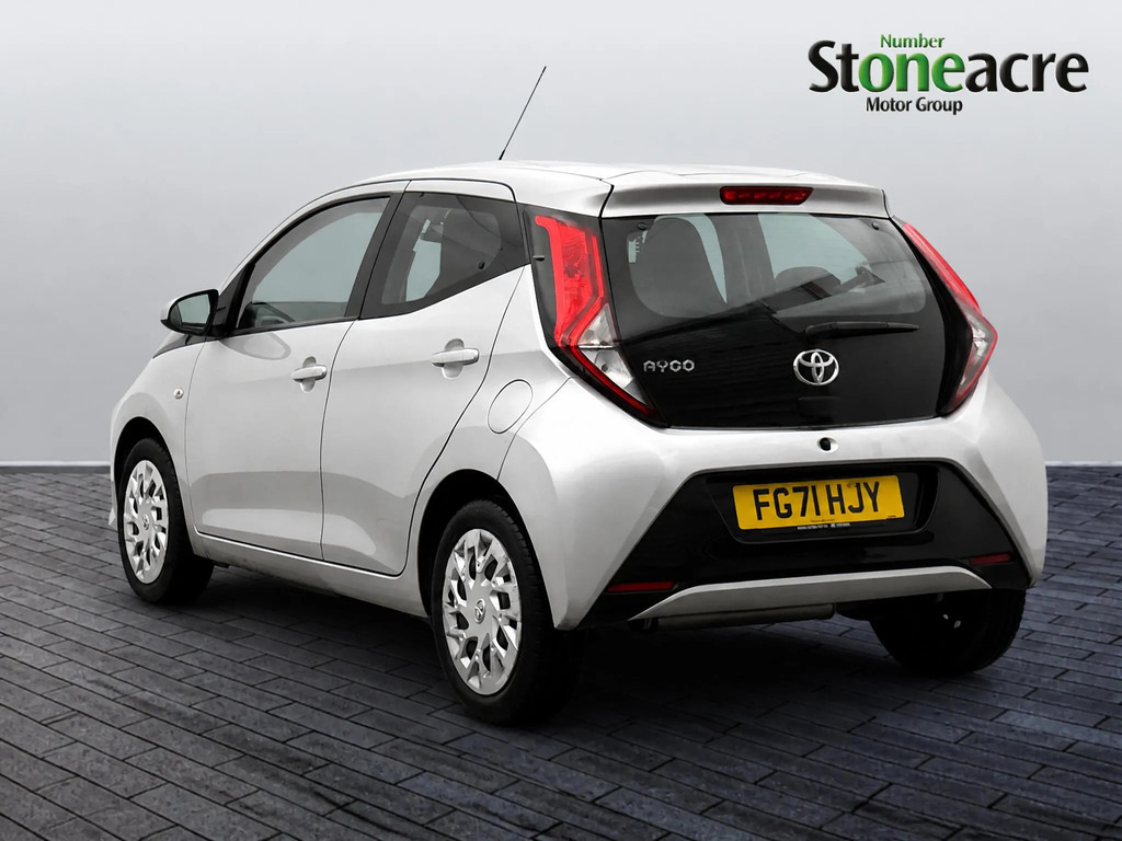 Toyota Aygo 1.0 Vvt-i X-play Hatchback Euro #2