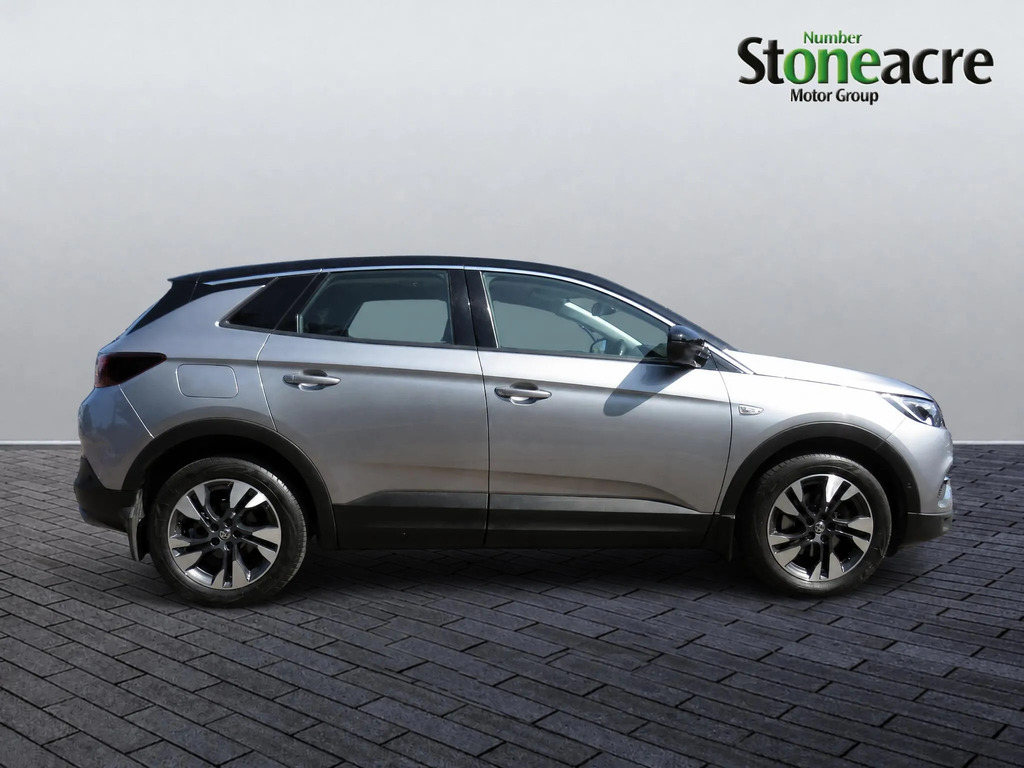Vauxhall Grandland X 1.2 Turbo Sport Nav #2
