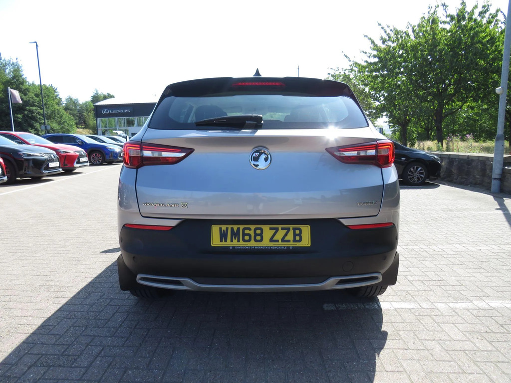 Vauxhall Grandland X 1.2 Turbo Sport Nav 8 Speed  #4