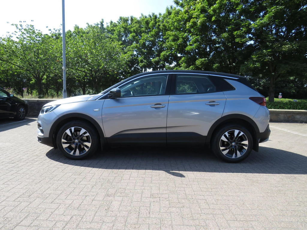Vauxhall Grandland X 1.2 Turbo Sport Nav 8 Speed  #6