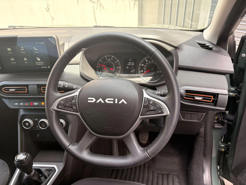 Dacia Sandero Stepway 1.0 Tce Journey Hatchback Euro 6 White #33