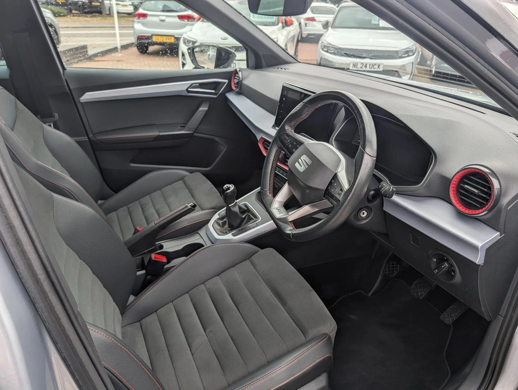 Seat Arona 1.0 Tsi 110 Xperience Lux Dsg Red #11