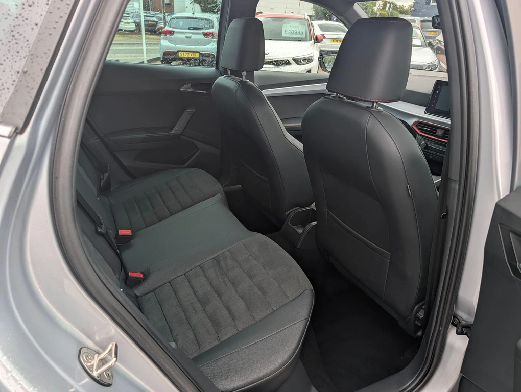 Seat Arona 1.0 Tsi 110 Xperience Lux Dsg Red #12
