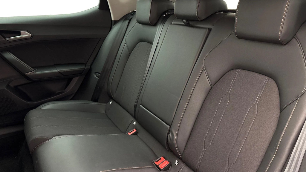 Cupra Leon 1.5 Etsi Evo V1 Estate Hybrid Dsg Black #7