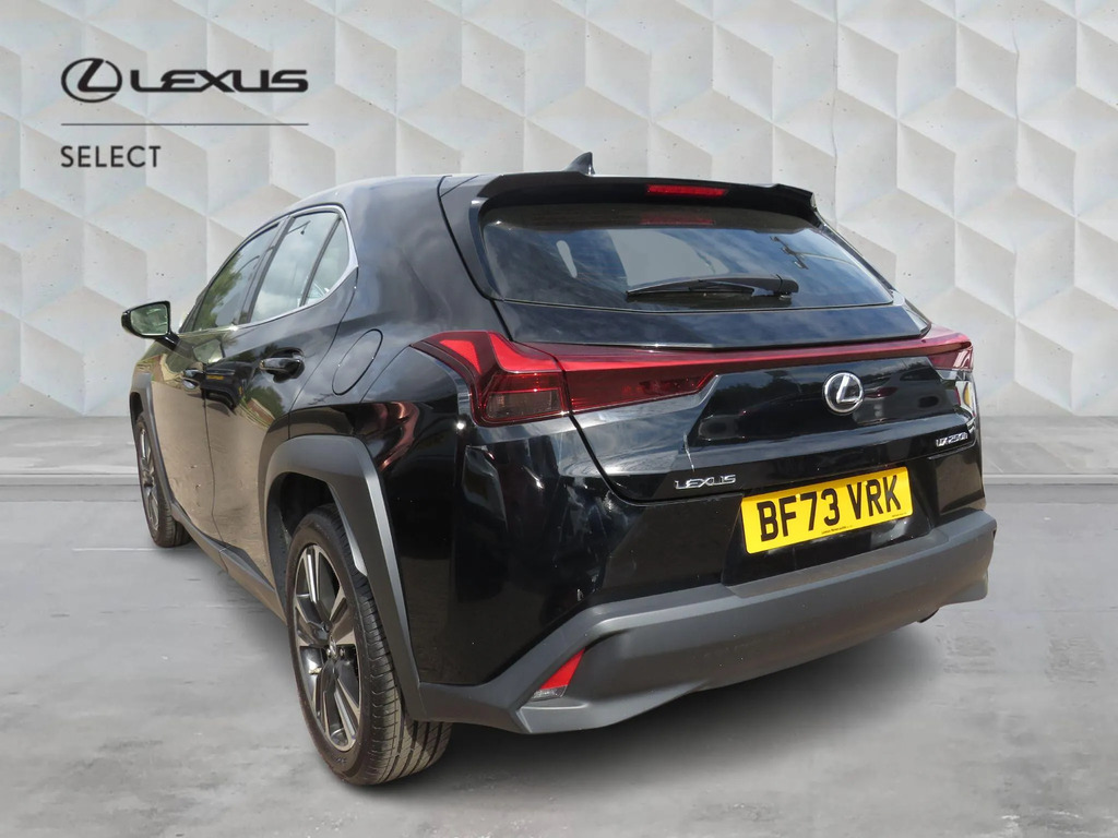 Lexus UX 250H 2.0 Premium Packtechsafetynav #5