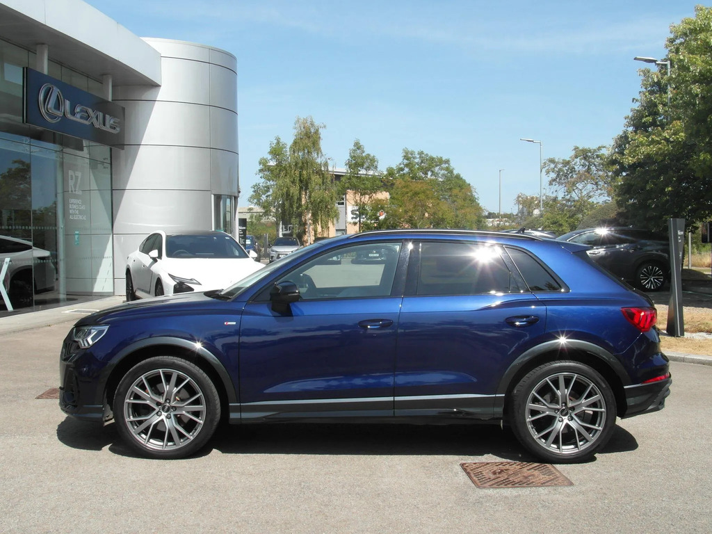 Audi Q3 2.0 Tdi 40 Black Edition S Tronic Quattro Euro 6  #3