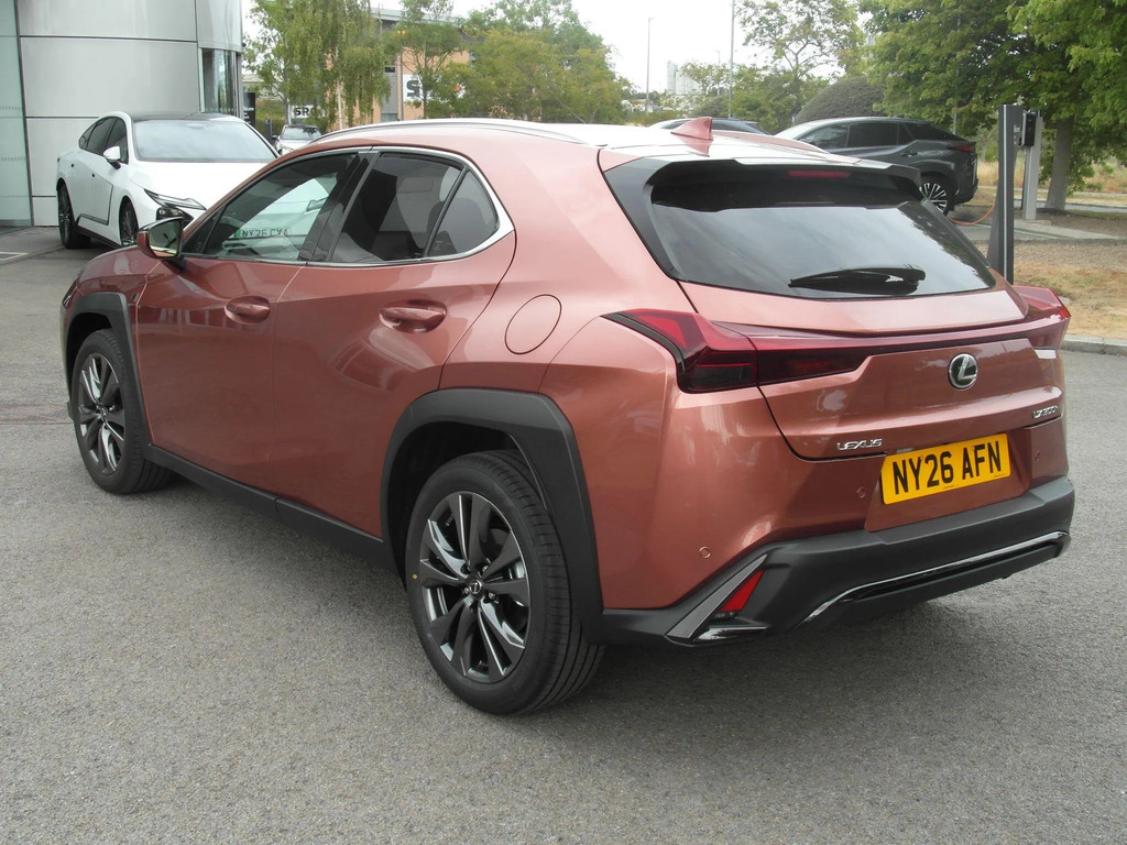 Lexus UX 2.0 300H F Sport Design E-cvt Euro 6 Ss #4