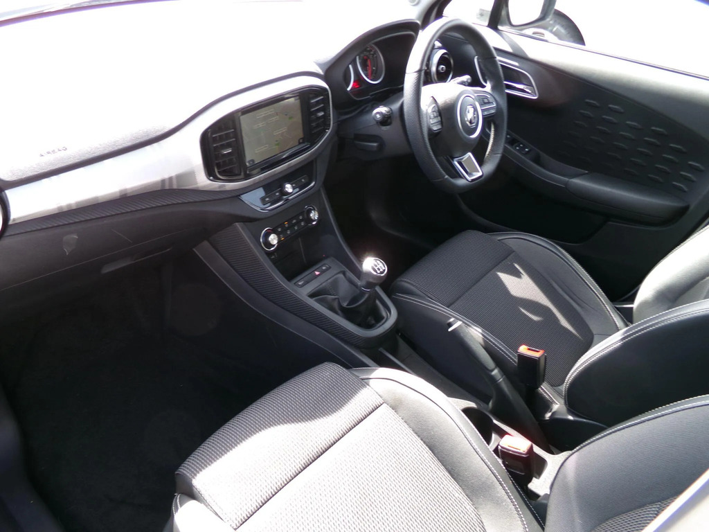 MG MG3 1.5 Hybrid Mhev Trophy Hatchback Hybri  #11